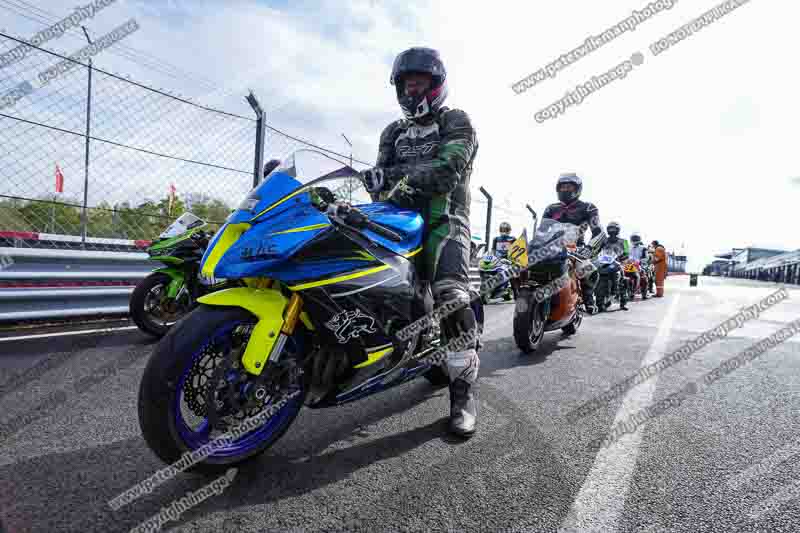 donington no limits trackday;donington park photographs;donington trackday photographs;no limits trackdays;peter wileman photography;trackday digital images;trackday photos